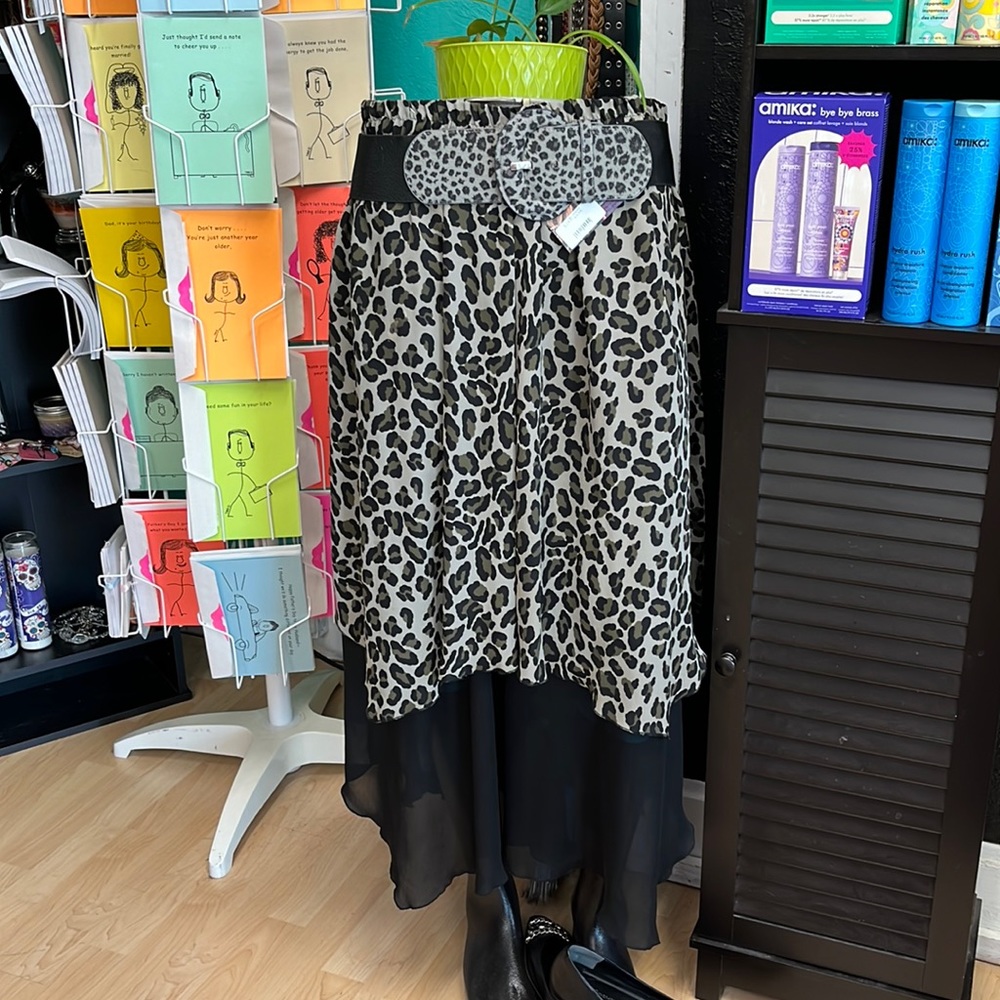 Leopard skirt